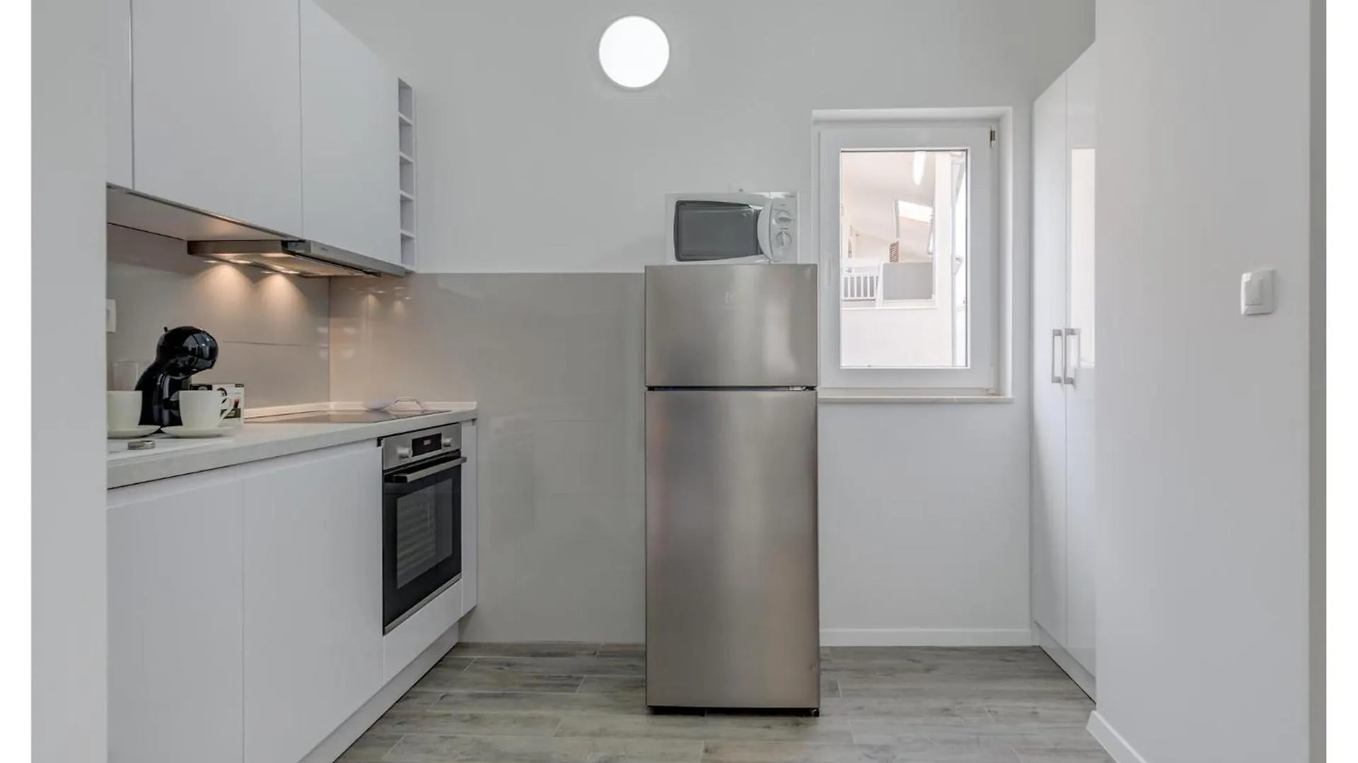 1 Bedroom Stunning Apartment In Trogir