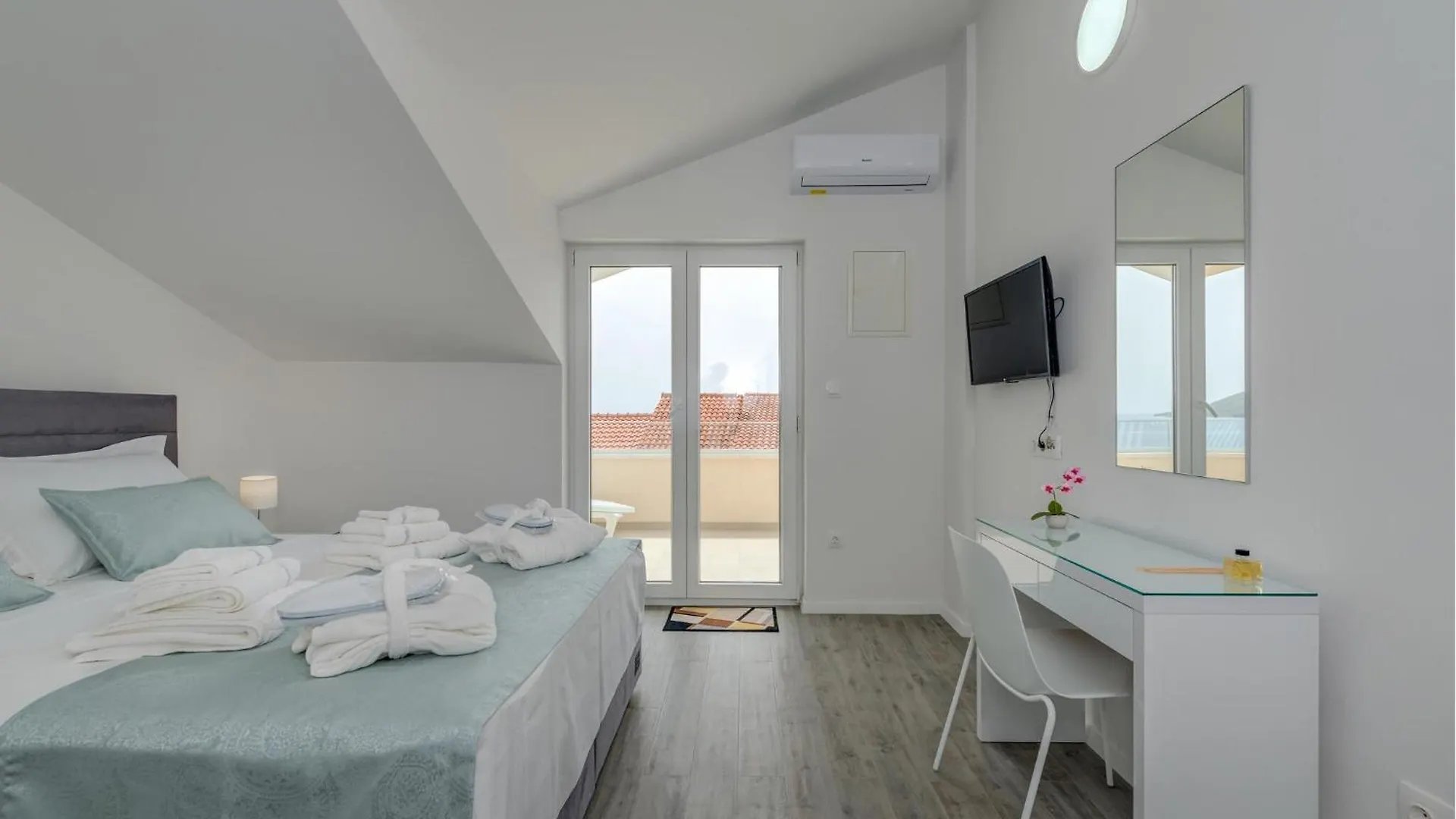 1 Bedroom Stunning Apartment In Trogir Croatia