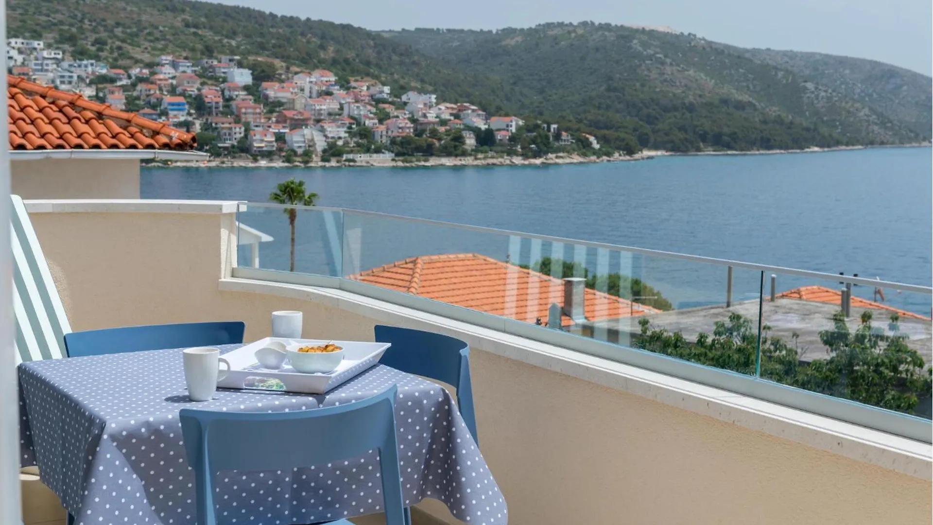 1 Bedroom Stunning Apartment In Trogir